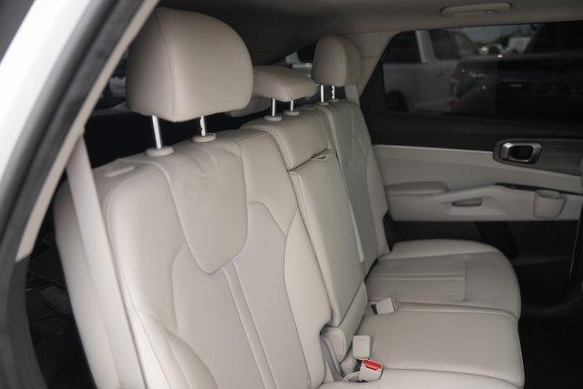 used 2023 Kia Sorento car, priced at $28,319