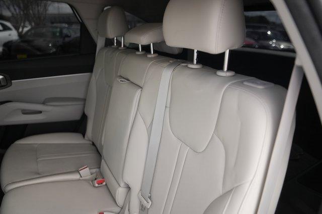 used 2023 Kia Sorento car, priced at $28,319