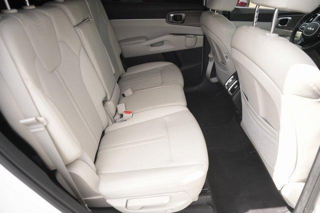 used 2023 Kia Sorento car, priced at $28,319