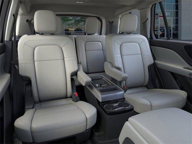 new 2025 Lincoln Aviator car, priced at $61,464