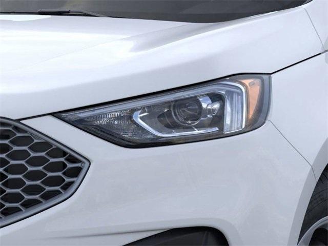 new 2024 Ford Edge car, priced at $27,812