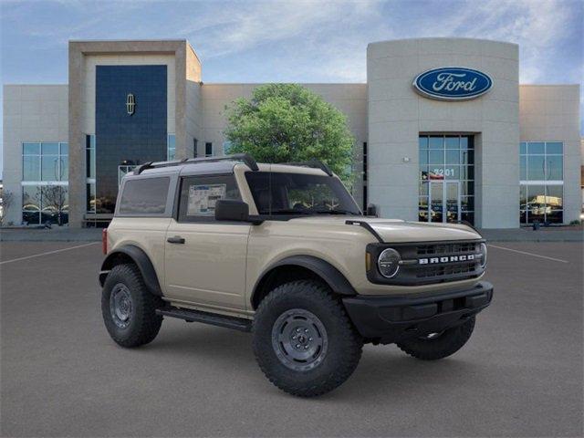 new 2025 Ford Bronco car, priced at $49,305