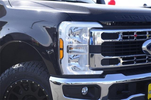 new 2024 Ford F-250 car, priced at $58,394