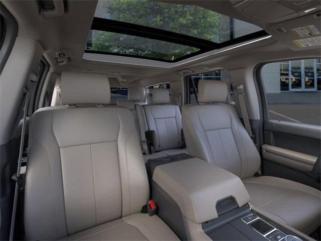 new 2024 Ford Expedition Max car, priced at $61,392