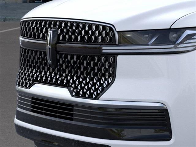 new 2025 Lincoln Navigator L car, priced at $112,105