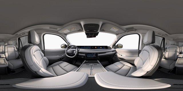 new 2025 Lincoln Navigator car, priced at $106,685