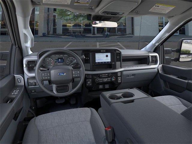 new 2025 Ford F-250 car, priced at $68,520