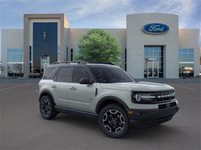 new 2024 Ford Bronco Sport car, priced at $37,271