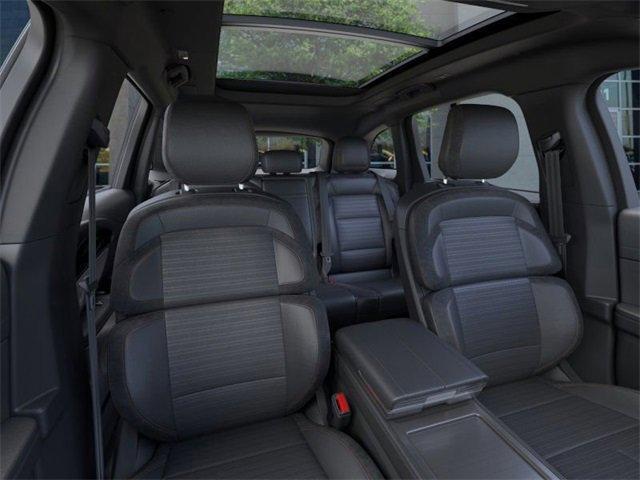 new 2025 Lincoln Nautilus car, priced at $69,910
