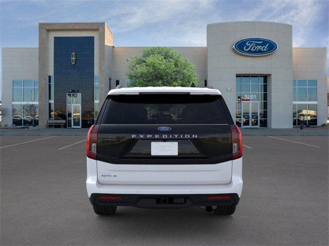 new 2025 Ford Expedition car, priced at $70,266