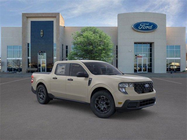 new 2025 Ford Maverick car, priced at $32,432