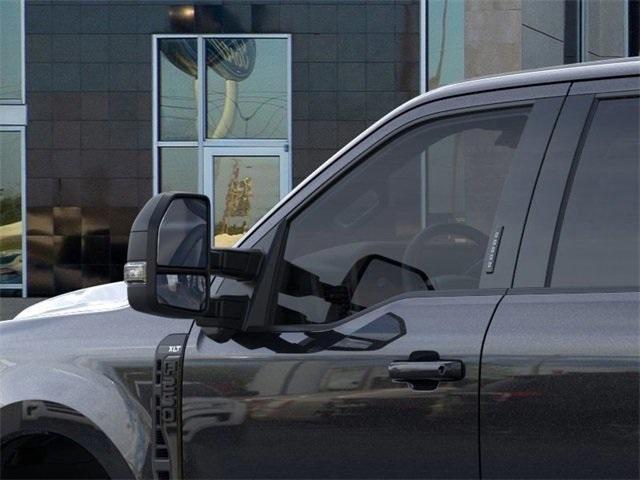 new 2025 Ford F-250 car, priced at $67,672
