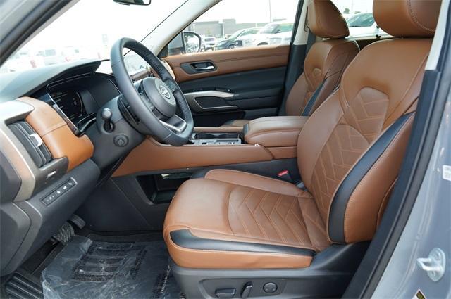 used 2023 Nissan Pathfinder car, priced at $43,999