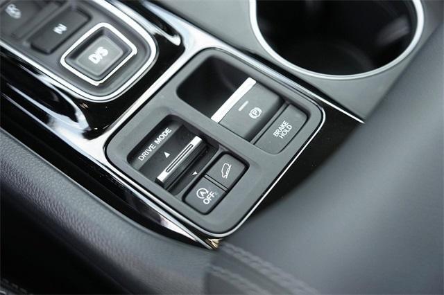 used 2025 Honda Pilot car, priced at $42,389