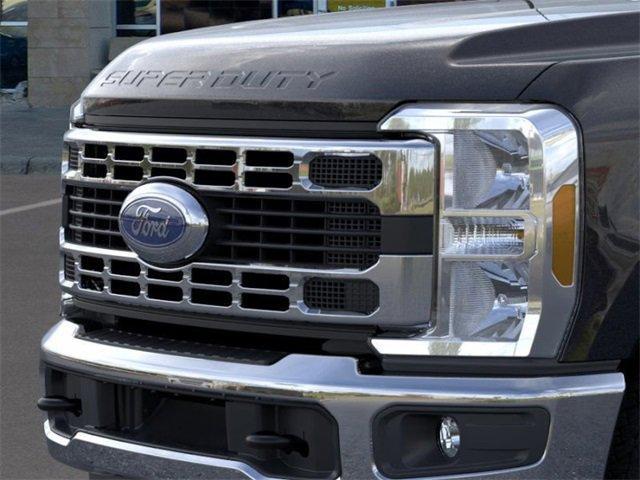 new 2025 Ford F-350 car, priced at $72,070