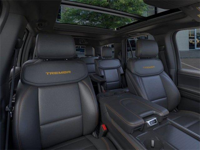 new 2025 Ford Expedition car, priced at $83,085
