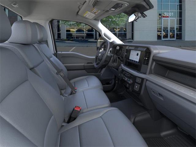 new 2025 Ford F-250 car, priced at $48,590