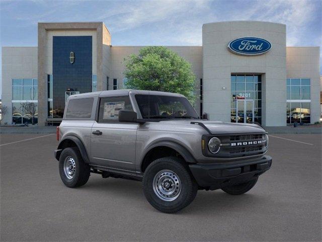 new 2025 Ford Bronco car, priced at $42,185