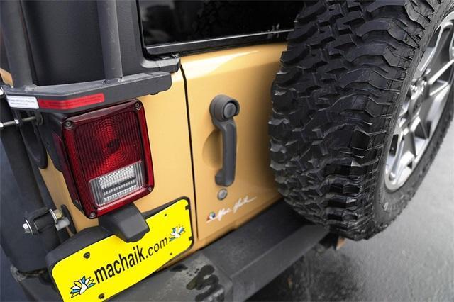 used 2014 Jeep Wrangler Unlimited car, priced at $22,619