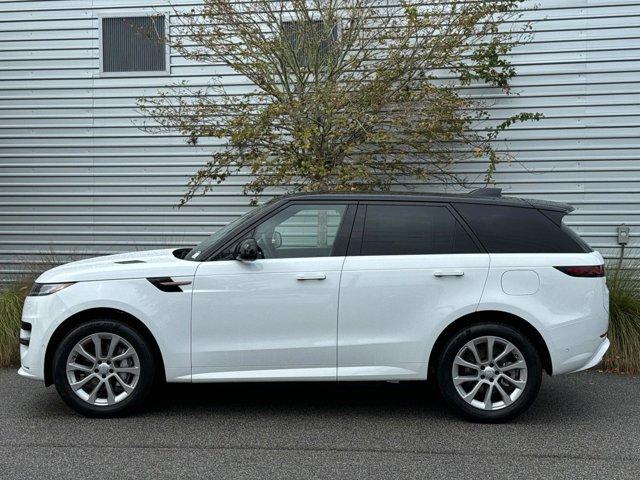 new 2025 Land Rover Range Rover Sport car, priced at $101,705