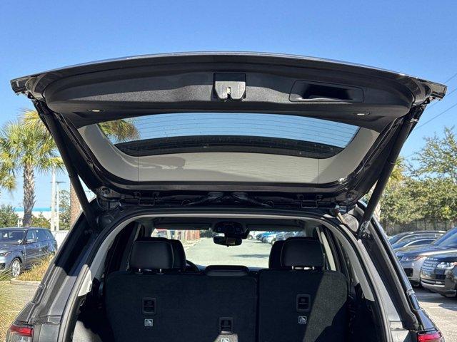 used 2023 Jeep Grand Cherokee car, priced at $29,477