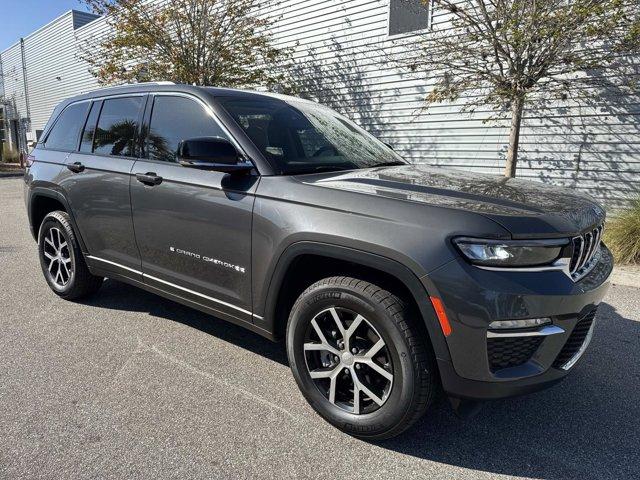 used 2023 Jeep Grand Cherokee car, priced at $29,477
