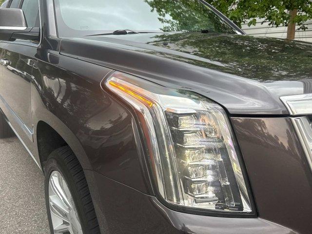 used 2017 Cadillac Escalade ESV car, priced at $34,991