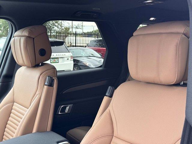 new 2025 Land Rover Discovery car, priced at $75,703