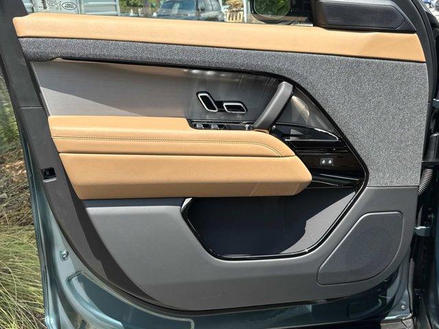 new 2025 Land Rover Range Rover Sport car, priced at $97,055