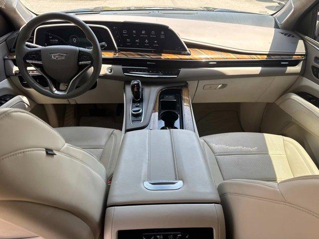 used 2022 Cadillac Escalade ESV car, priced at $71,994