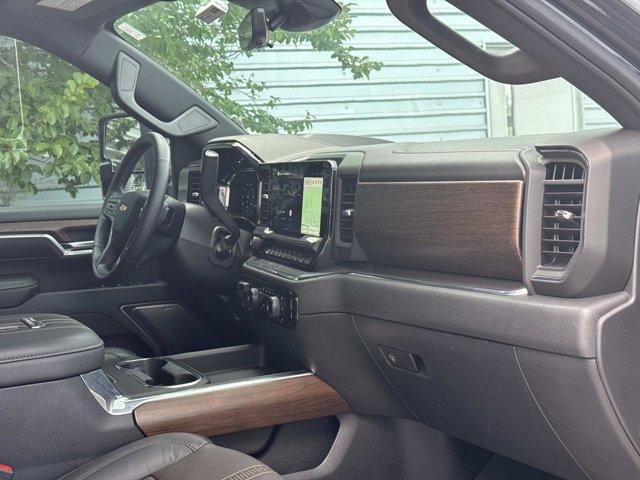 used 2025 Chevrolet Silverado 3500 car, priced at $79,991