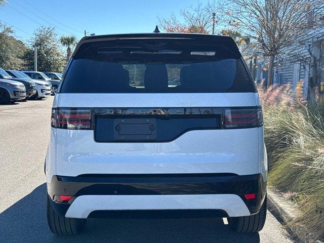 new 2025 Land Rover Discovery car, priced at $75,703