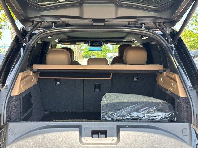 new 2025 Land Rover Range Rover car, priced at $147,370