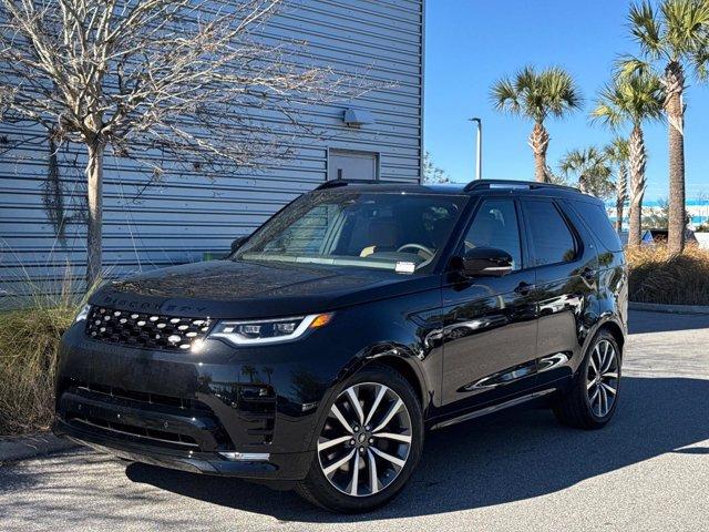 new 2025 Land Rover Discovery car, priced at $76,653