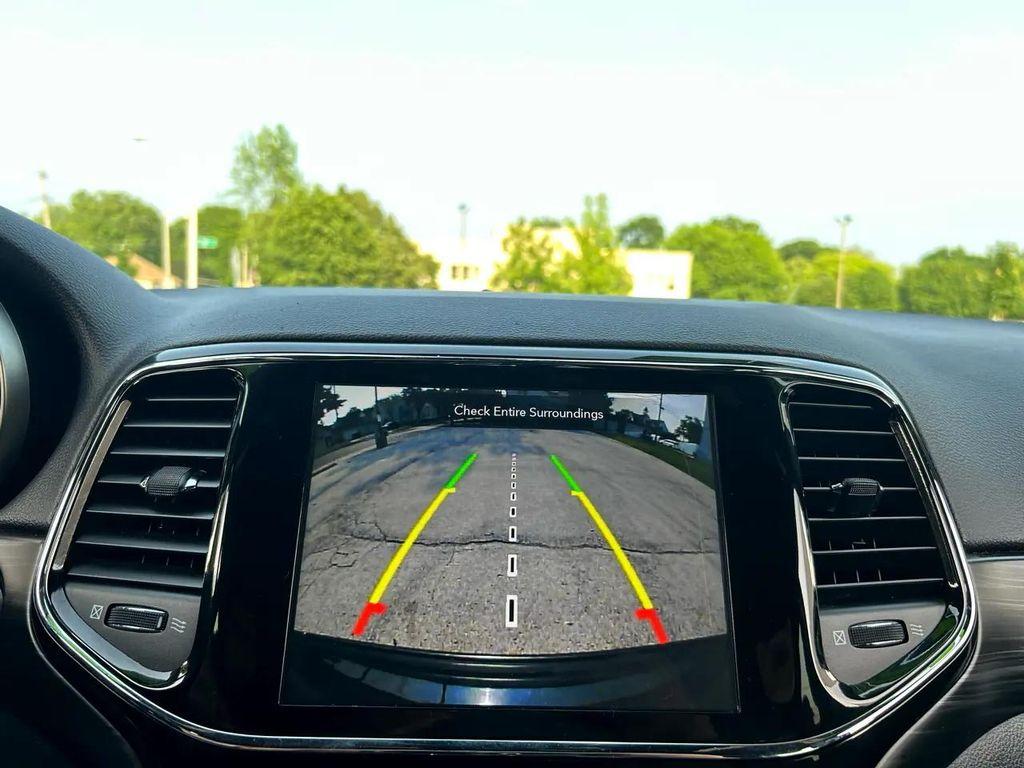 used 2020 Jeep Grand Cherokee car, priced at $23,995