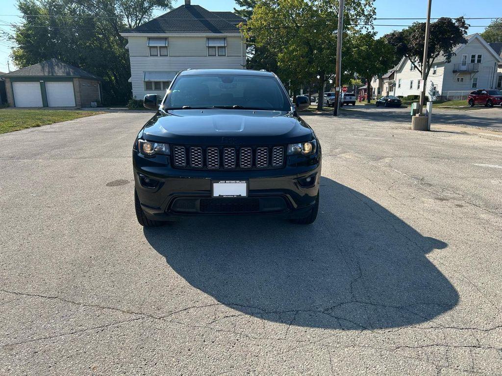 used 2018 Jeep Grand Cherokee car, priced at $14,995