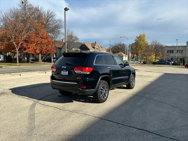 used 2017 Jeep Grand Cherokee car, priced at $17,995