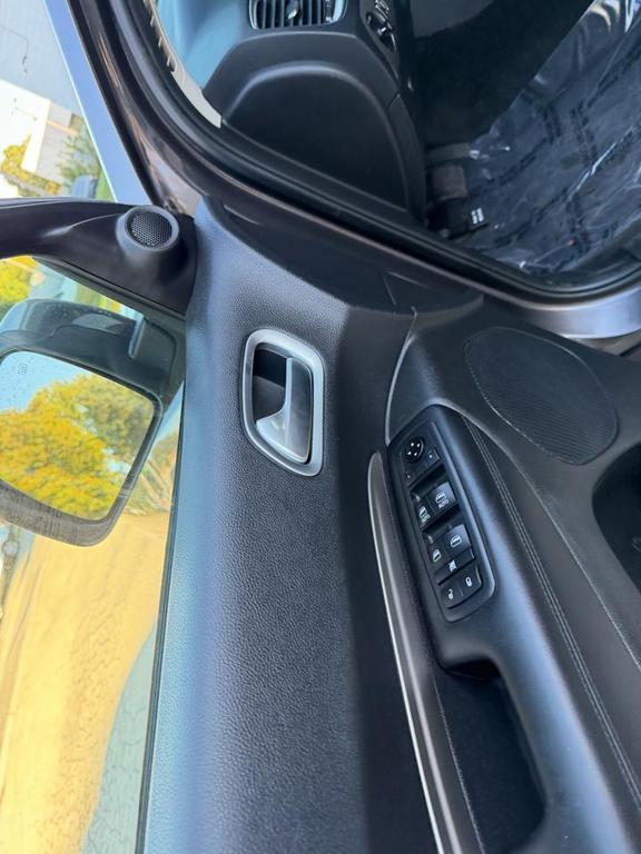 used 2019 Dodge Durango car, priced at $15,995