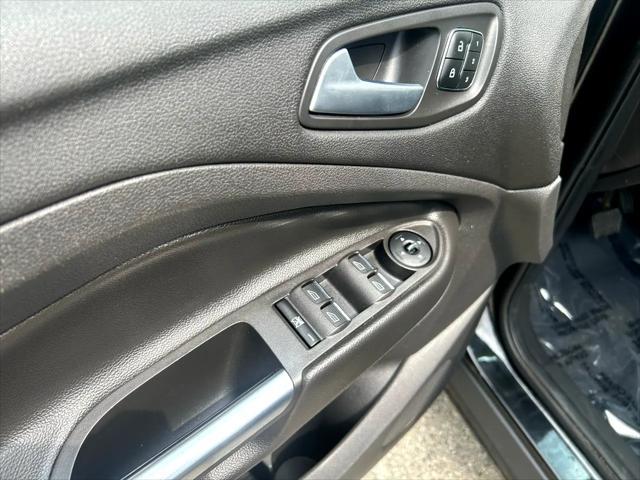 used 2014 Ford Escape car, priced at $11,995