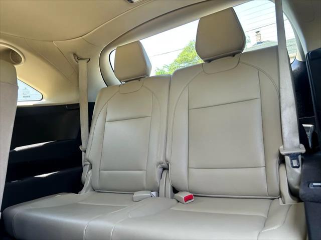 used 2014 Acura MDX car, priced at $13,995