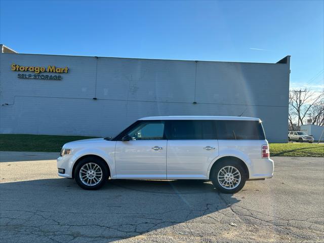 used 2015 Ford Flex car, priced at $14,995