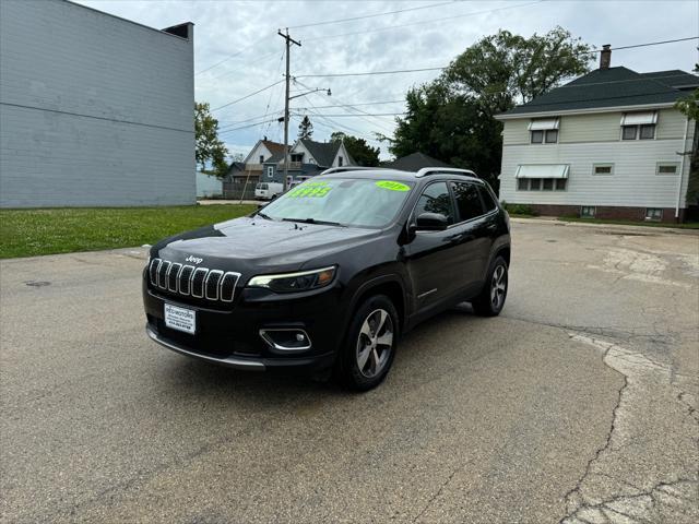 used 2019 Jeep Cherokee car, priced at $18,995