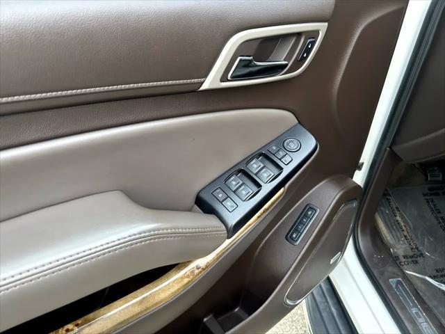 used 2016 GMC Yukon XL car, priced at $22,995