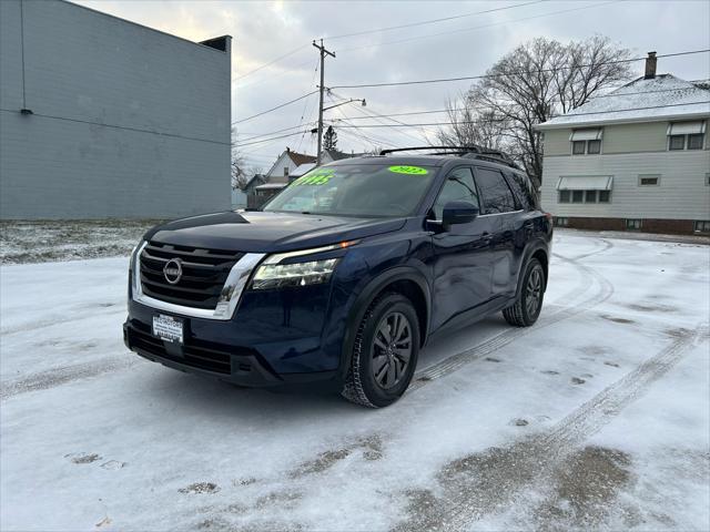 used 2022 Nissan Pathfinder car, priced at $27,995