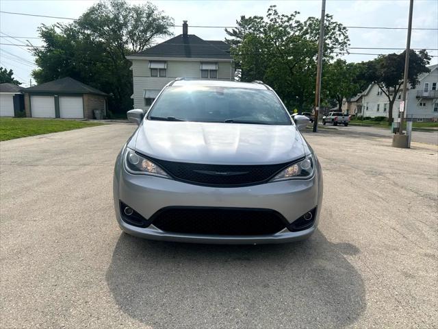 used 2018 Chrysler Pacifica car, priced at $17,995
