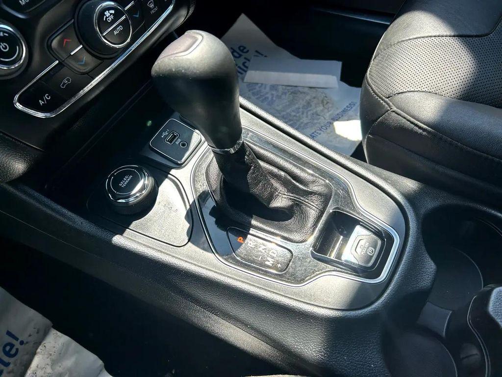 used 2020 Jeep Cherokee car, priced at $19,995