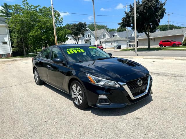 used 2019 Nissan Altima car, priced at $13,995