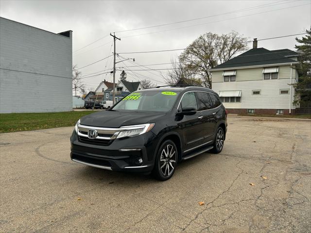 used 2022 Honda Pilot car, priced at $25,995