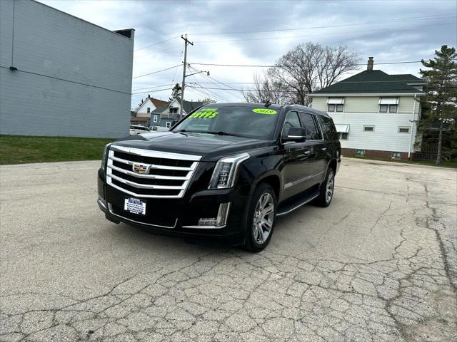 used 2018 Cadillac Escalade ESV car, priced at $28,995