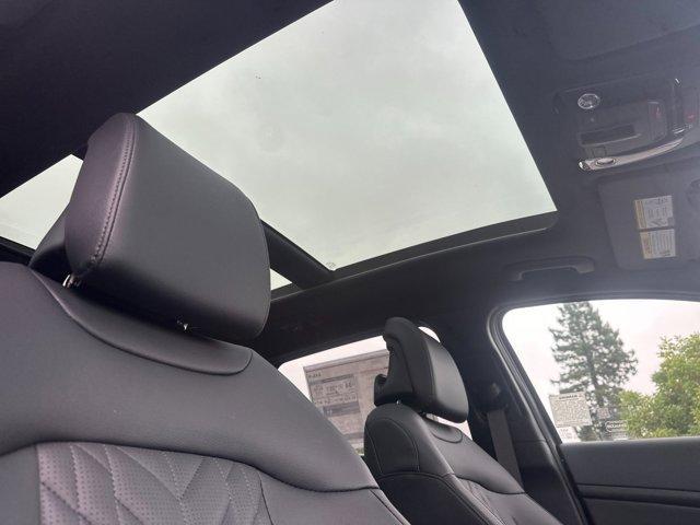 new 2025 Kia Sportage Plug-In Hybrid car, priced at $46,780